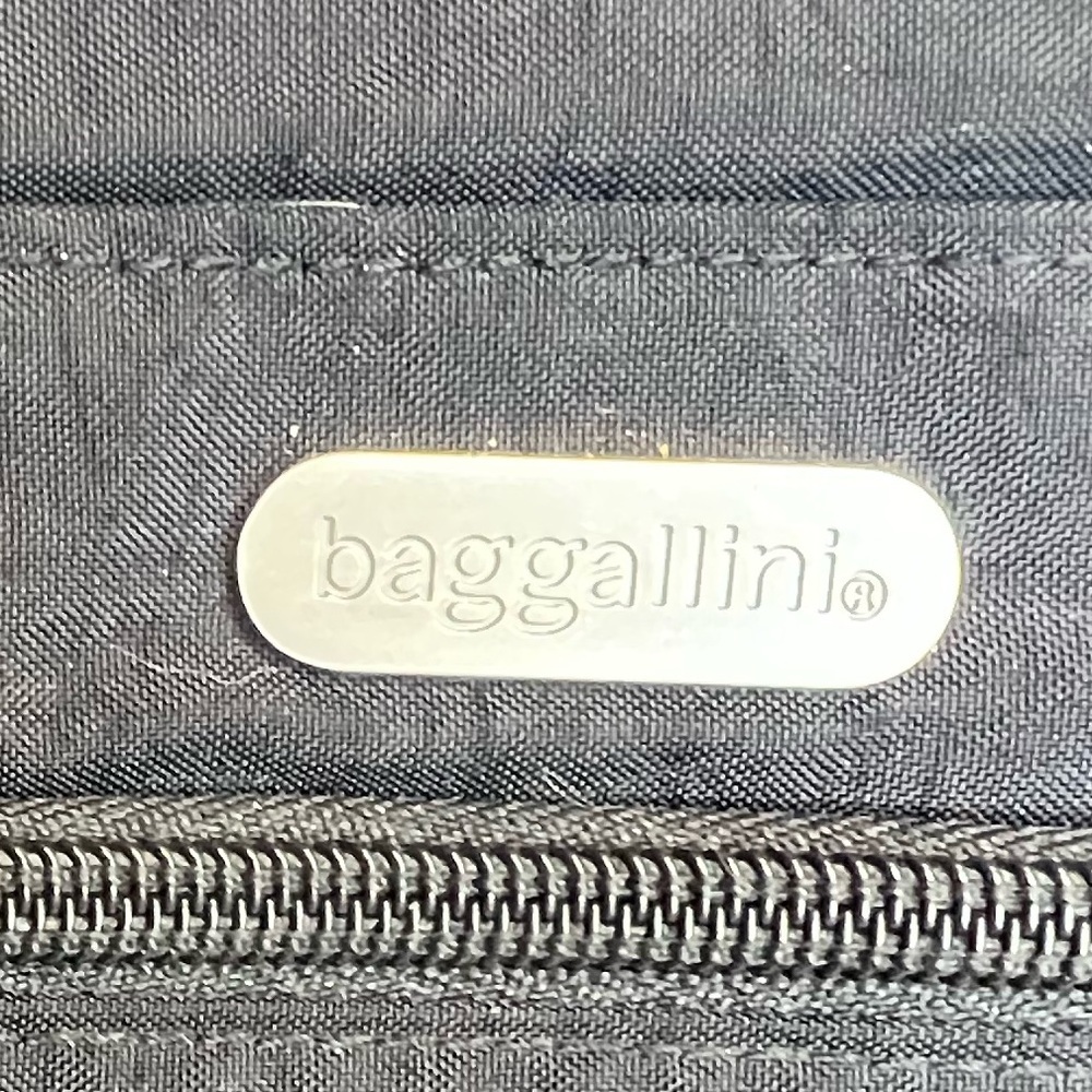 BAGGALLINI EXPANDABLE TRAVEL SHOPPING TOTE - Picture 10 of 10